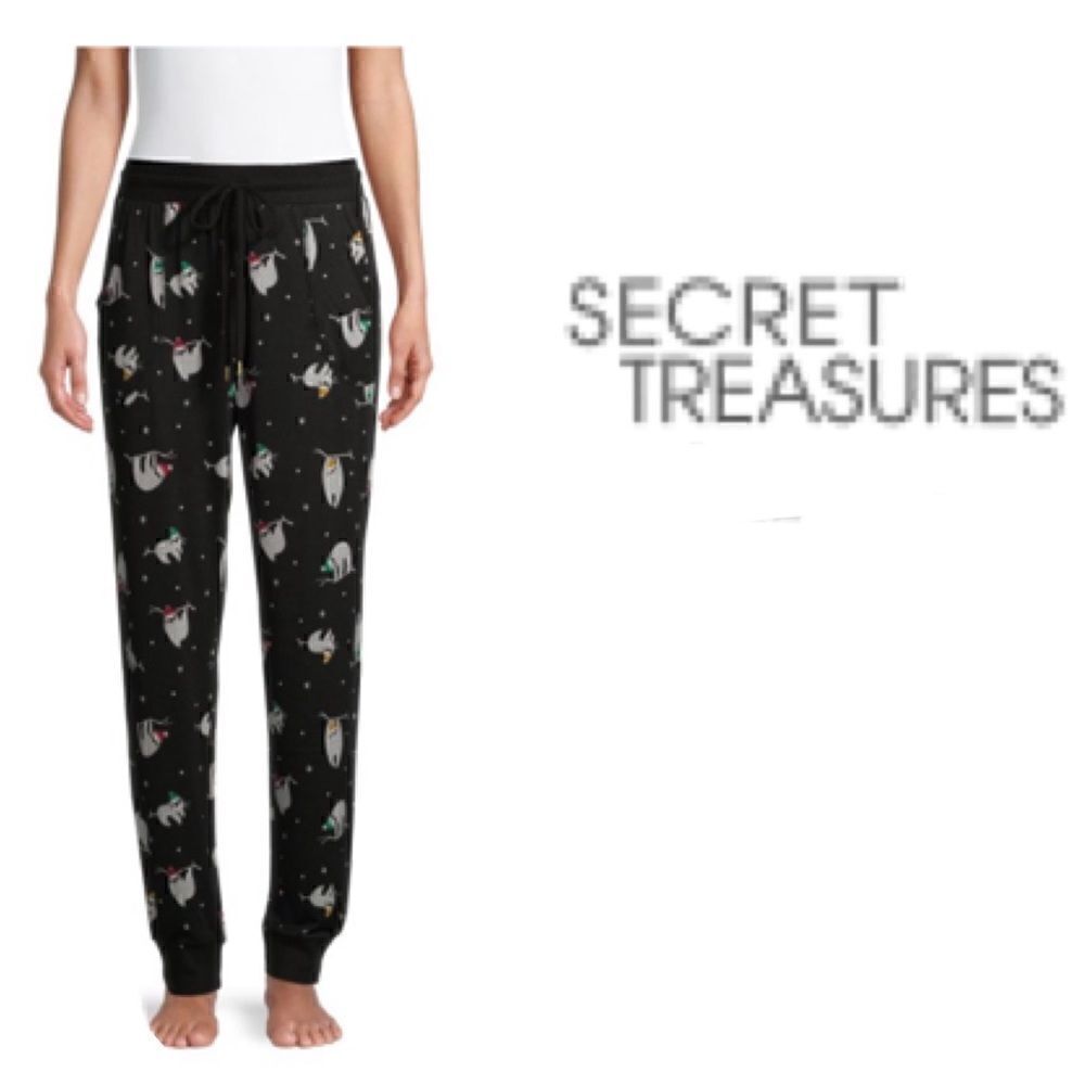 NWT Secret Treasures Essentials Women's Sloth Hacci Joggers with pockets size M